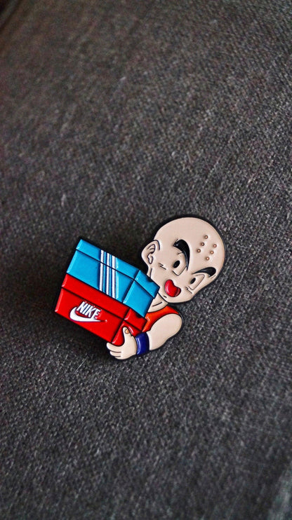 Sneaker Love Enamel Pin - Mr. Pins